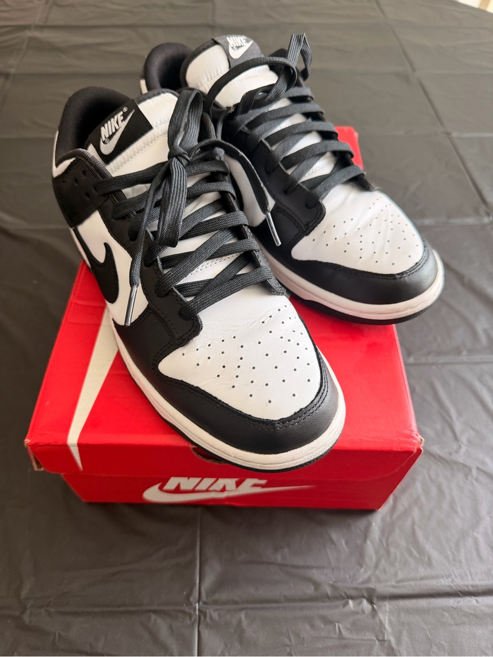 Nike Black and White Low-Top Sneakers
